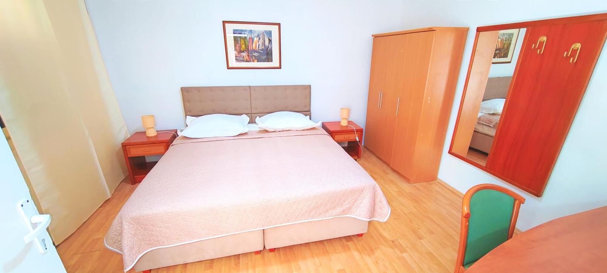 Apartments Jadranka Tučepi Quarto foto